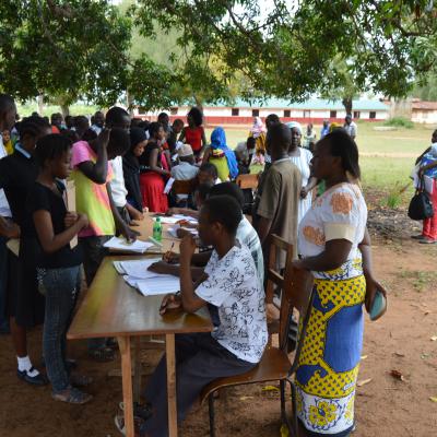 Mwaroni Community Members Queue For Id Services